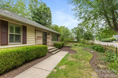 590 Hoffman Street, Saugatuck, MI 49453 - Photo 2