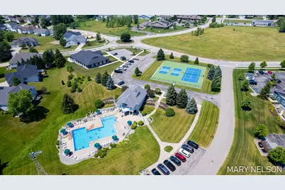 5705 Kenstyn Drive SW, Wyoming, MI 49418 - Photo 32