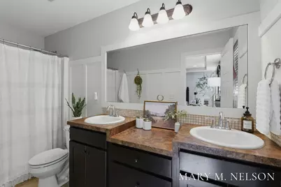 5705 Kenstyn Drive SW, Wyoming, MI 49418 - Photo 12