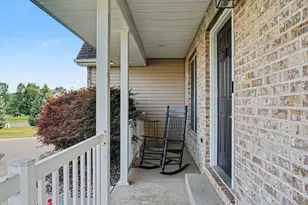 12905 Silver Spring Ln, Battle Creek, MI 49014 - Photo 6