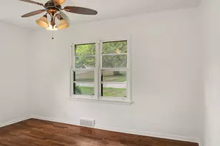 56 Garden Ave N, Battle Creek, MI 49017 - Photo 14