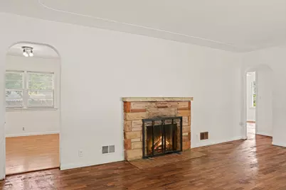 56 Garden Avenue N, Battle Creek, MI 49017 - Photo 8