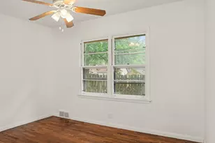 56 Garden Ave N, Battle Creek, MI 49017 - Photo 16