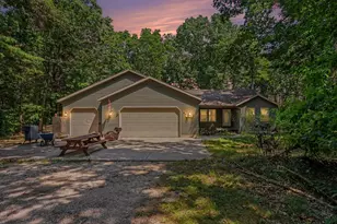 416 E River Rd, Muskegon, MI 49445 - Photo 1