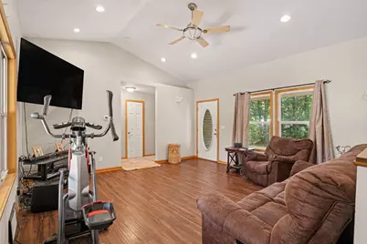 416 E River Road, Muskegon, MI 49445 - Photo 8