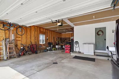 5461 Caravel Drive SW, Wyoming, MI 49418 - Photo 32
