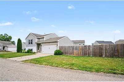 11720 E Bear Meadows Drive SE, Alto, MI 49302 - Photo 4