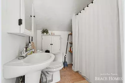 1121 Baxter Street SE, Grand Rapids, MI 49506 - Photo 10