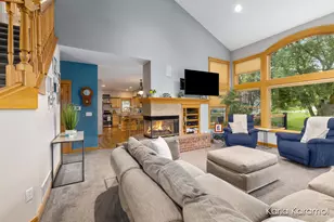 61 Greystone Ct NE, Rockford, MI 49341 - Photo 12