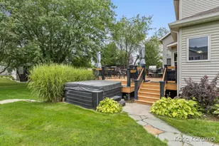 61 Greystone Ct NE, Rockford, MI 49341 - Photo 38