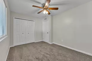 24533 Grove Ave, Eastpointe, MI 48021 - Photo 20