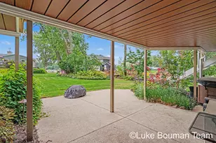 46 Counts Cove Ct, Holland, MI 49424 - Photo 32