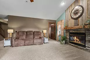 12776 Theris Dr, Wayland, MI 49348 - Photo 16