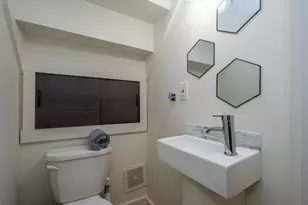 1002 Lake Blvd, Saint Joseph, MI 49085 - Photo 24