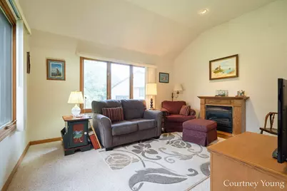 4126 Grandview Terrace SW, Grandville, MI 49418 - Photo 10