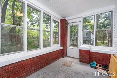 338 Hanover Street NE, Grand Rapids, MI 49505 - Photo 6