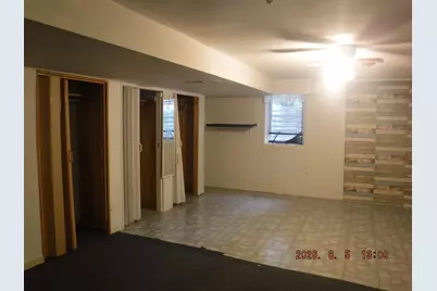 241 Jamesway, Benton Harbor, MI 49022 - Photo 14