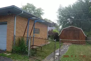 241 Jamesway, Benton Harbor, MI 49022 - Photo 4