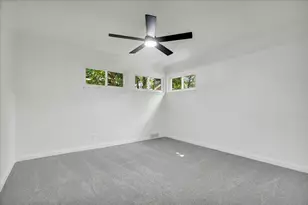 14421 Rosemary Blvd, Oak Park, MI 48237 - Photo 12