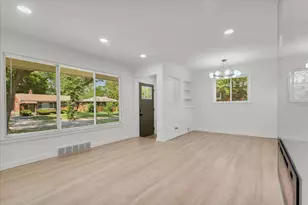 14421 Rosemary Blvd, Oak Park, MI 48237 - Photo 4
