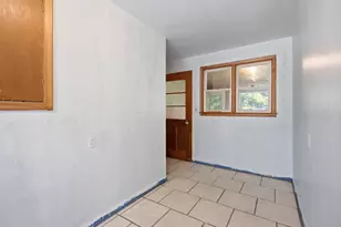 9835 Dexter-Pinckney Rd, Pinckney, MI 48169 - Photo 12