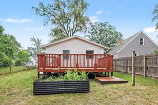 29 34th St SE, Grand Rapids, MI 49548 - Photo 16
