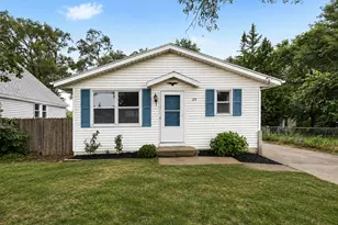 29 34th St SE, Grand Rapids, MI 49548 - Photo 1