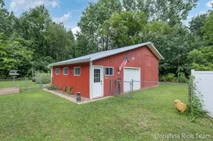 10226 SW Greenville Rd, Greenville, MI 48838 - Photo 44