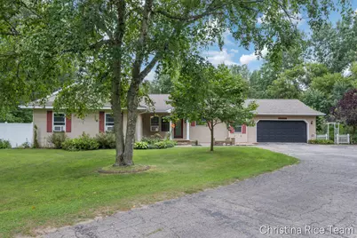 10226 SW Greenville Road, Greenville, MI 48838 - Photo 2