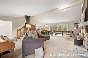 18569 Pawnee Dr, Spring Lake, MI 49456 - Photo 6