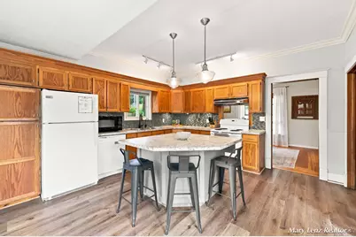 110 E State Road, Hastings, MI 49058 - Photo 16