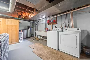 98 Westwood St, Hillsdale, MI 49242 - Photo 44