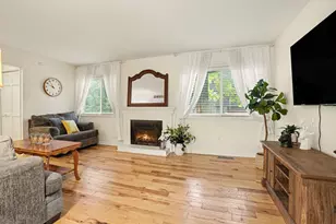 260 Dunbarton Ct, Kalamazoo, MI 49006 - Photo 6