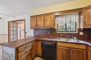 8886 Coleman Rd, Haslett, MI 48840 - Photo 14
