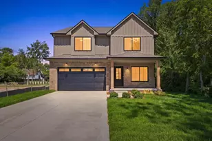 41 Starr Dr, Troy, MI 48083 - Photo 2