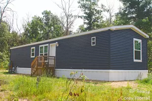 5017 S Sunray Ct, Idlewild, MI 49642 - Photo 22
