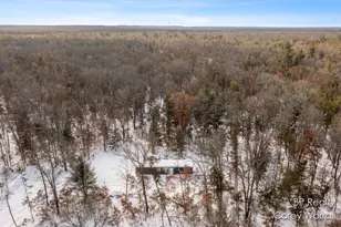 5017 S Sunray Ct, Idlewild, MI 49642 - Photo 36