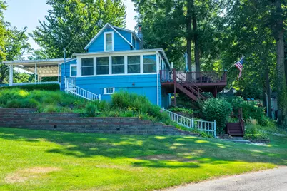 7830 Pear, Coloma, MI 49038 - Photo 4