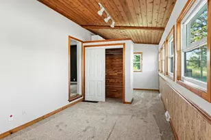 11484 Dennison Rd, Milan, MI 48160 - Photo 4