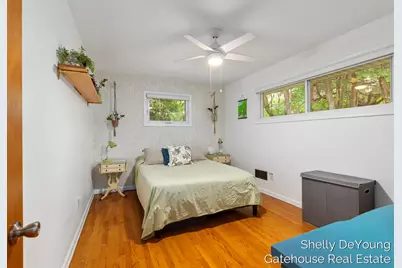 1570 E Terrace Street NE, Grand Rapids, MI 49503 - Photo 16