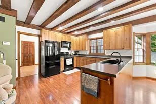 10121 W R Ave, Mattawan, MI 49071 - Photo 10