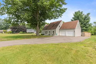 1629 Rhonda Rd, Saint Joseph, MI 49085 - Photo 1