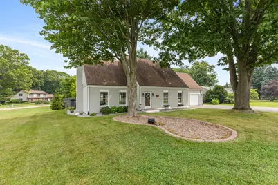 1629 Rhonda Road, Saint Joseph, MI 49085 - Photo 4