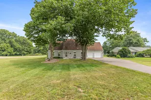 1629 Rhonda Rd, Saint Joseph, MI 49085 - Photo 46