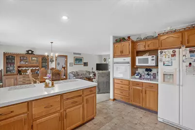 635 W Poplar Street, Marion City, MI 48811 - Photo 16