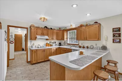 635 W Poplar Street, Marion City, MI 48811 - Photo 12