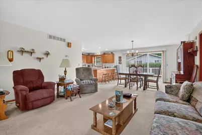 635 W Poplar Street, Marion City, MI 48811 - Photo 6