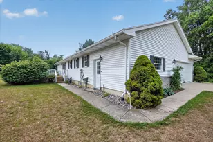 635 W Poplar St, Marion City, MI 48811 - Photo 40