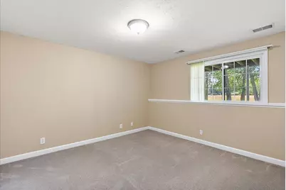 11382 E Lake Drive, Holland, MI 49424 - Photo 34
