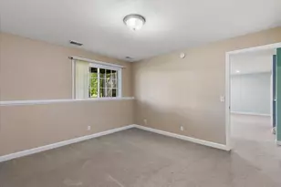 11382 E Lake Dr, Holland, MI 49424 - Photo 32